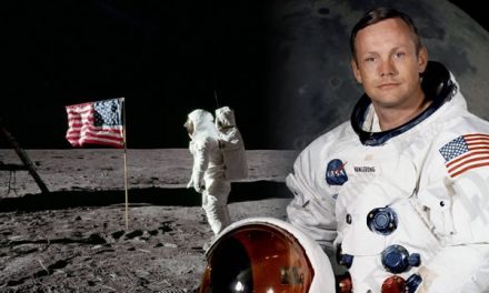Neil Amstrong – The First Man on The Moon