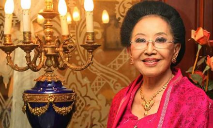 Mooryati Soedibyo – Pendiri Perusahaan Kosmetik Mustika Ratu